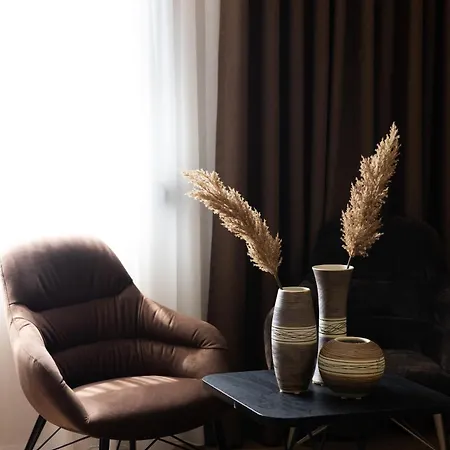 Kan Inn Hotel