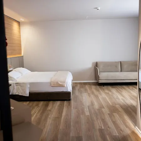 Hotel Kan Inn